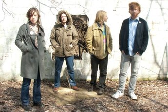 Lower Dens