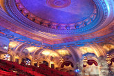 Chicago-theatre_s165x110