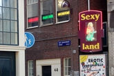 Red-light-district_s165x110