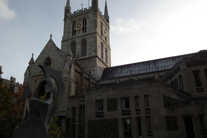 Photo of The Millennium Mile: Thames River Walk