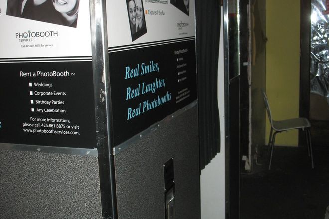Photo of Glasslands Gallery