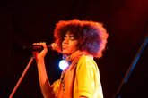 Nneka_s165x110