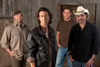 Roger Clyne & The Peacemakers