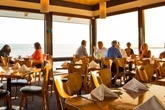 Moonshadows - Lounge | Seafood Restaurant | Beach Bar in LA