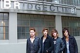 Hot-chelle-rae_s165x110