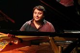 Eric-legnini_s165x110