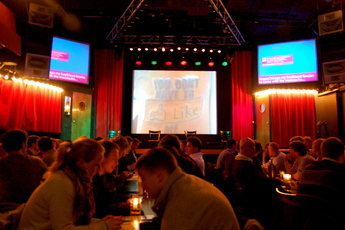 Comedy club deals chicago