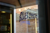 Cafe-blue_s165x110