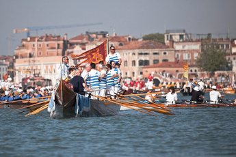 Vogalonga - Rowing in Venice.