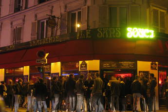 Le Sans Souci - Café | Dive Bar in Paris.