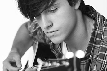 Shane Harper