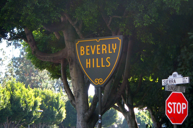 One of the Beverly Hills signs as you enter the neighborhood.