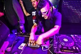 Skrillex_s165x110