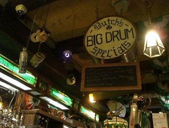 Butch McGuire's - Irish Pub | Restaurant in Chicago.