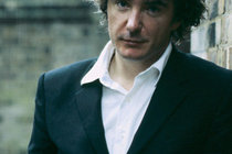 Dylan-moran_s210x140
