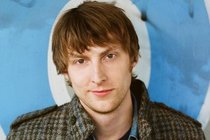 Eric-hutchinson_s210x140