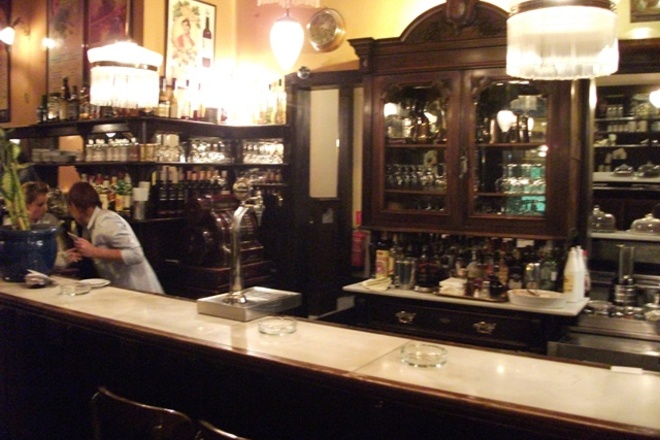 Photo of Café Ruiz