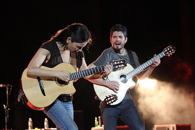 Photo of Rodrigo Y Gabriela & C.U.B.A.