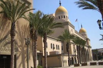 Shrine Auditorium & Expo Hall - Concert Venue in Los Angeles.