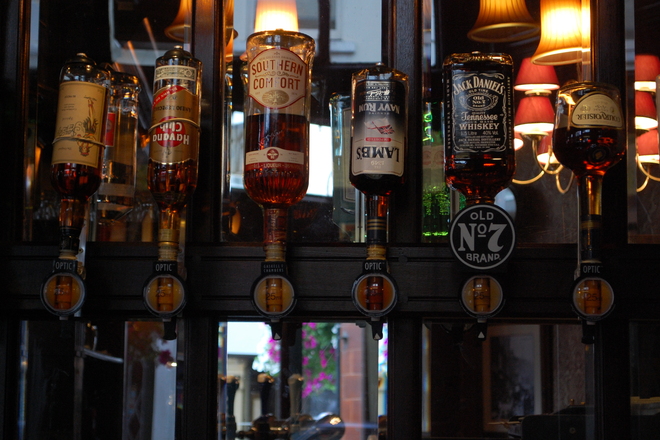 Drinking is an Artistic Experience (PHOTOS) - 8 of 13