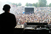 Shakedown-festival-brighton_s165x110