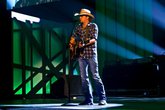 Jason-aldean_s165x110