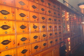 Shellys-back-room_s165x110