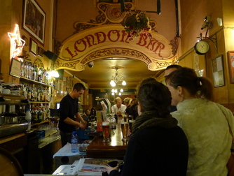 London Bar - Historic Bar in Barcelona.