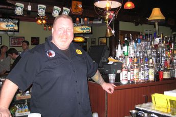 Pippin's Tavern - Bar | Tavern in Chicago.