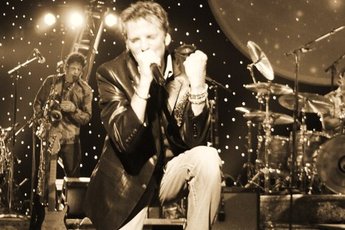 Kenny Loggins