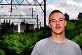 Diplo_s165x110