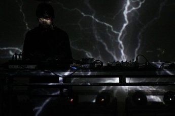 Off Centre Festival - Music Festival in Amsterdam.