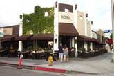Central-la-beverly-grove_s165x110