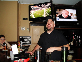 Blondies - Restaurant | Sports Bar in New York.