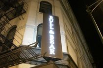 Bull & Bear - Lounge | Restaurant | Sports Bar in Chicago.