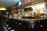 Beacon-hill-pub_s165x110