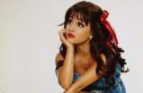 Ariana-grande_s159