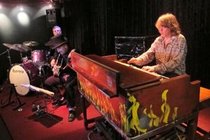 The-quasimodo-jam-band-concert-7_s210x140