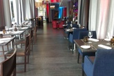Makassar-lounge-and-restaurant_s165x110
