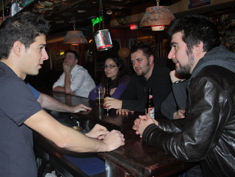 Le Violon Dingue - Bar | Club in Paris.