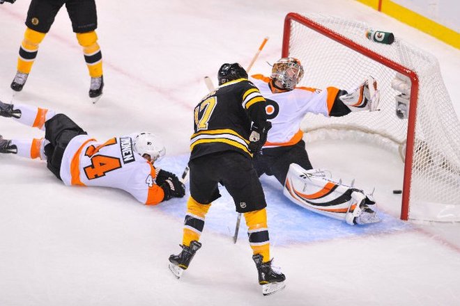 Photo of Toronto Maple Leafs vs. Boston Bruins