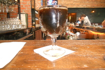 Rosewood Tavern - Bar | Gastropub in Los Angeles.