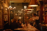Proeflokaal Arendsnest - Brown Bar in Amsterdam.