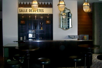 Palihouse - Bar | Brasserie | Hotel | Lounge | Restaurant in Los Angeles.