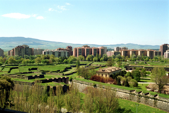 © www.pamplona.net